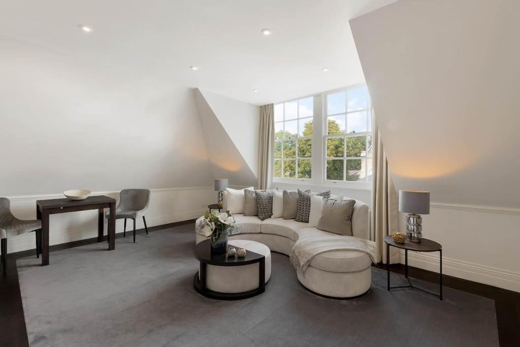Wonderful Knightsbridge Apartment By Harrods 伦敦 外观 照片