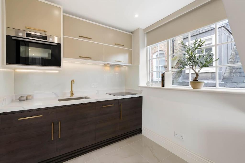 Wonderful Knightsbridge Apartment By Harrods 伦敦 外观 照片
